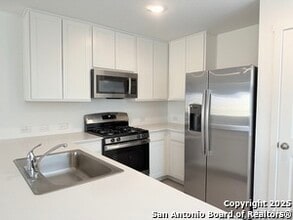 232 Ottawa Wy in New Braunfels, TX - Building Photo - Building Photo