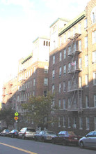 261-271 Seaman Ave in New York, NY - Building Photo - Building Photo