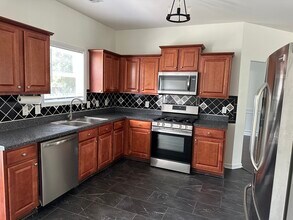 1231 Autumn Wood Trail in Buford, GA - Building Photo - Building Photo