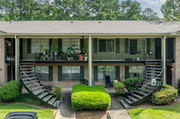 Colonial Park Condominiums in Vestavia Hills, AL - Foto de edificio - Building Photo