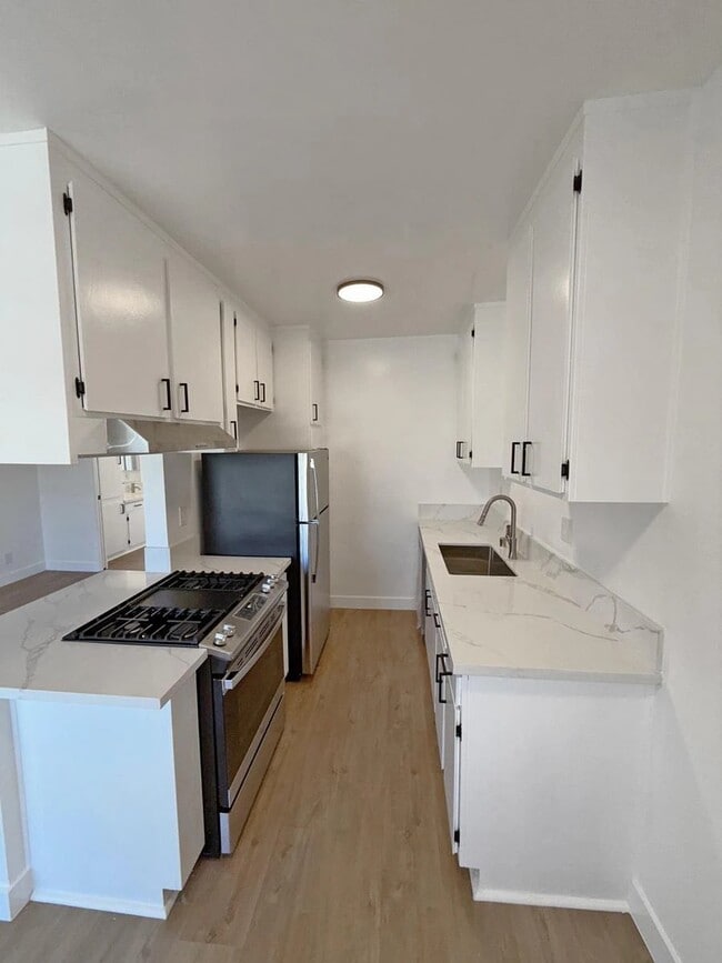 5307 Sepulveda Blvd in Los Angeles, CA - Building Photo - Building Photo