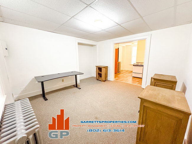 8 Loomis St, Unit 102