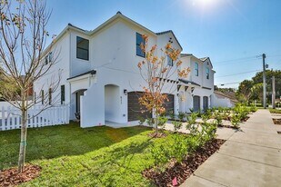 507 N Manhattan Ave in Tampa, FL - Building Photo