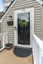 102 E 9th St in Washington, NC - Building Photo - Building Photo