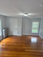 22 Fruit St in New Bedford, MA - Building Photo - Building Photo