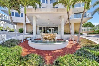 3000 Holiday Dr, Unit 306 in Fort Lauderdale, FL - Building Photo - Building Photo