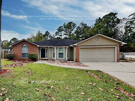 816 Wicklow Ct in Orange Park, FL - Building Photo