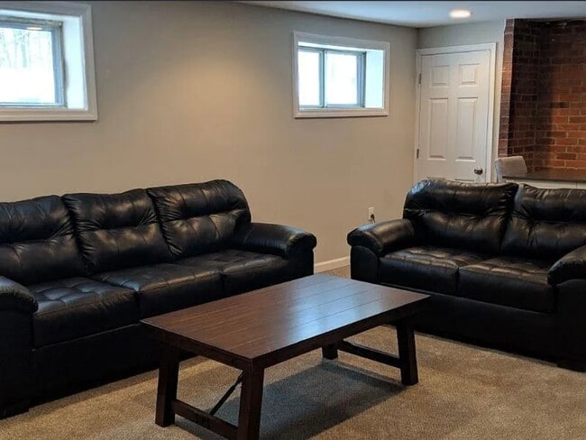 10208 Farrar Ave, Unit Basement in Cheltenham, MD - Building Photo - Building Photo