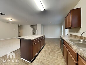 7720 Volion Pkwy in Fairburn, GA - Building Photo - Building Photo