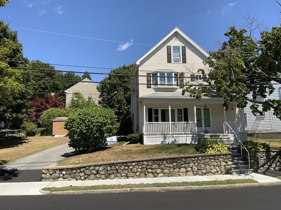 67 Bow St in Arlington, MA - Building Photo