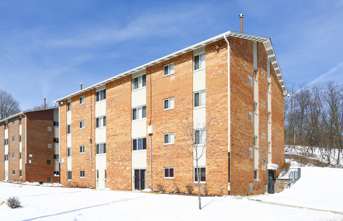 Maple Ridge in Pittsburgh, PA - Foto de edificio