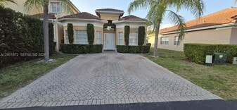16325 SW 103rd Terrace in Miami, FL - Building Photo