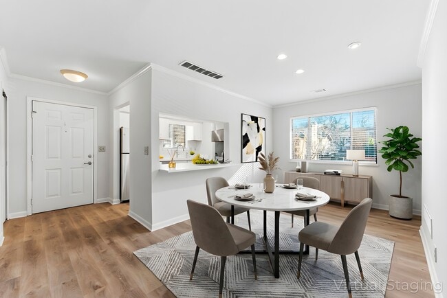 56 Finch Trail NE in Atlanta, GA - Building Photo - Building Photo