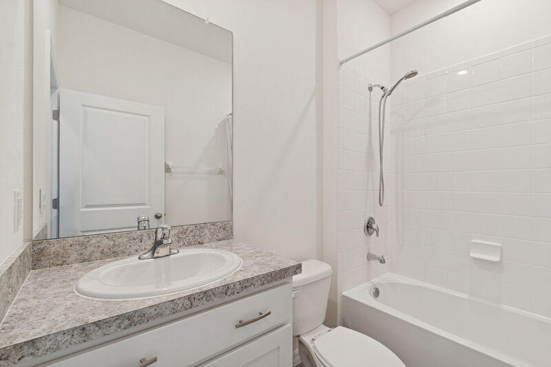 7139 Steer Blade Dr in Zephyrhills, FL - Building Photo