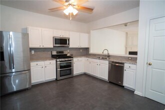 9155 Nesbit Ferry Rd in Alpharetta, GA - Building Photo - Building Photo