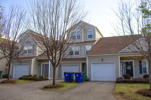 130 Kitty Ln in Christiansburg, VA - Building Photo