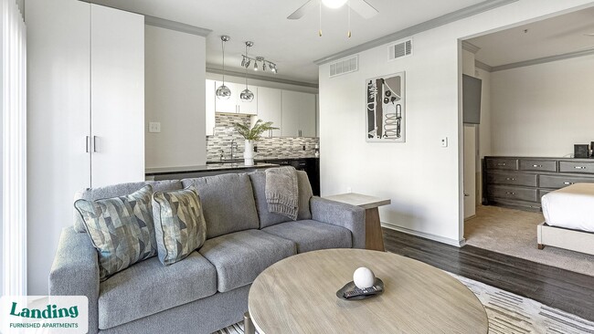 17811 Vail St in Dallas, TX - Building Photo - Building Photo