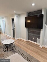 3724 Edison St in Alexandria, VA - Building Photo - Building Photo