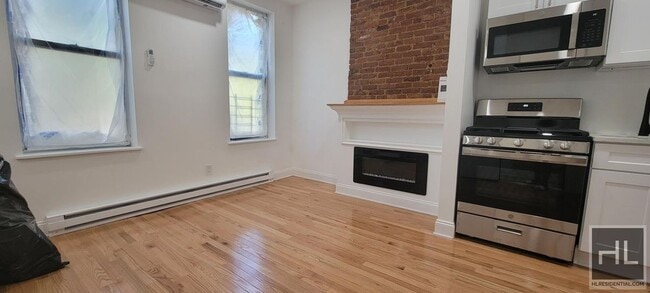 KINGSTON AVENUE in Brooklyn, NY - Building Photo - Building Photo