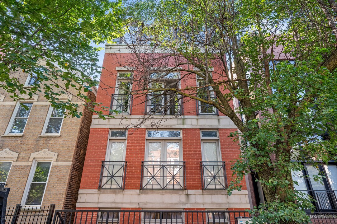 1619 W Le Moyne St in Chicago, IL - Building Photo