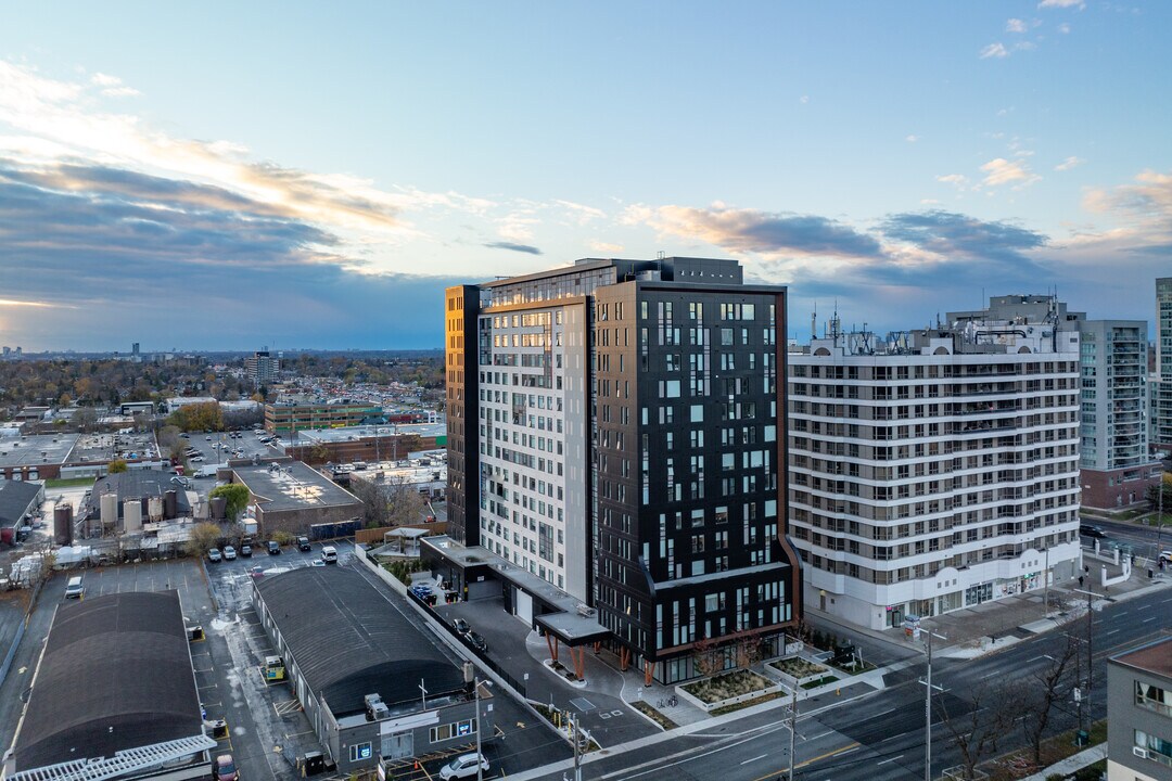 Birchmount Green in Toronto, ON - Building Photo