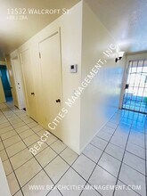 11532 Walcroft St in Lakewood, CA - Building Photo - Building Photo