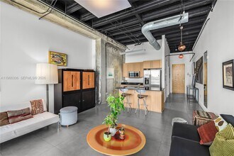 8101 Biscayne Blvd in Miami, FL - Building Photo - Building Photo