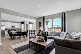 15798 Cobbs Crk Ln in Noblesville, IN - Building Photo - Building Photo