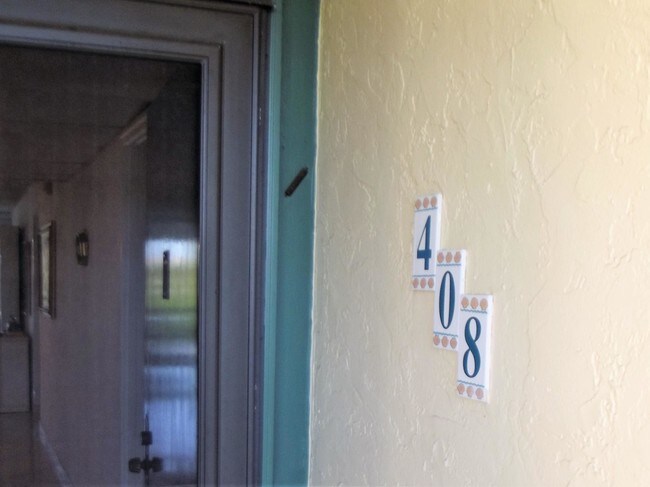 7 Royal Palm Way-Unit -408 in Boca Raton, FL - Building Photo - Building Photo