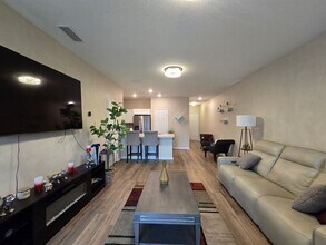7804 Merchants Way in Jacksonville, FL - Building Photo - Building Photo