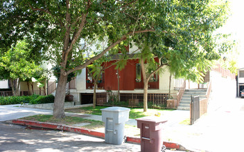 1244 Stanley Ave in Glendale, CA - Building Photo - Building Photo