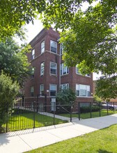 839 N Sacramento Blvd in Chicago, IL - Building Photo - Building Photo