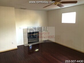 1561 S 90th St in Tacoma, WA - Building Photo - Building Photo