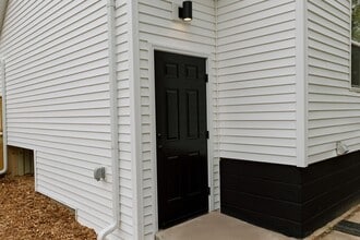 114 Baker St in Spring Arbor, MI - Building Photo - Building Photo