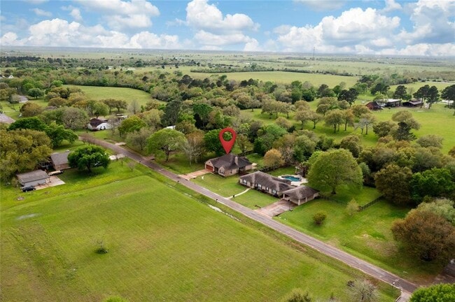 15575 Kitty Hawk Dr in Waller, TX - Building Photo - Building Photo