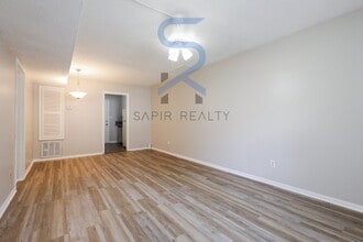 3300 College St in College Park, GA - Building Photo - Building Photo