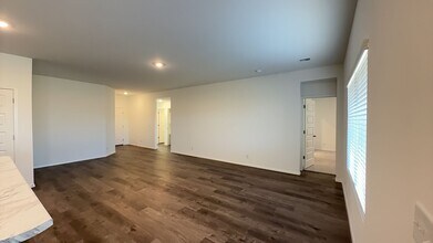 8607 E 164th St in Bixby, OK - Building Photo - Building Photo