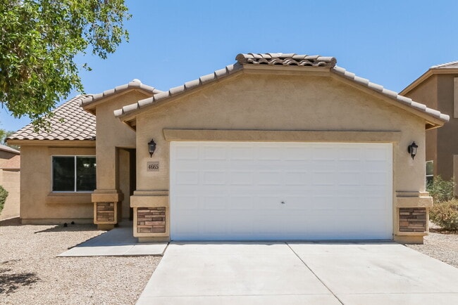 property at 4665 E Pinto Valley Rd