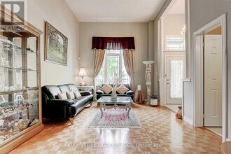 31 Oceanview St in Richmond Hill, ON - Building Photo - Building Photo
