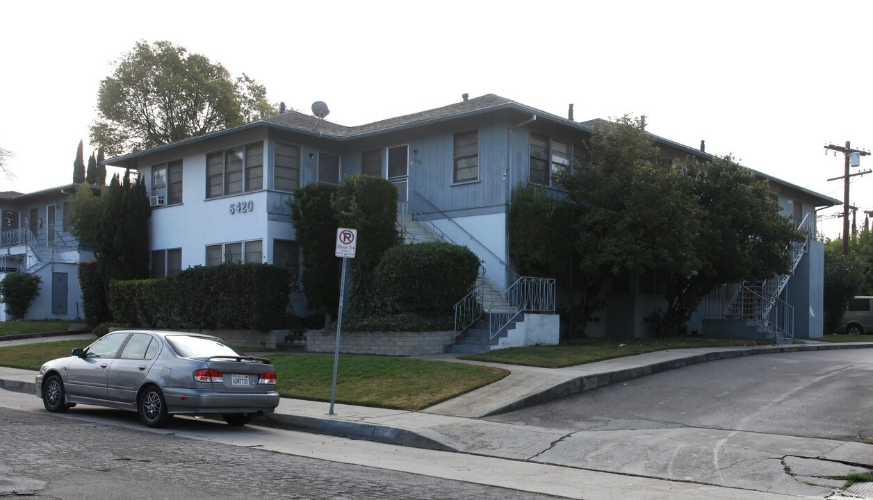 6414-6436 Roble Ave in Los Angeles, CA - Building Photo