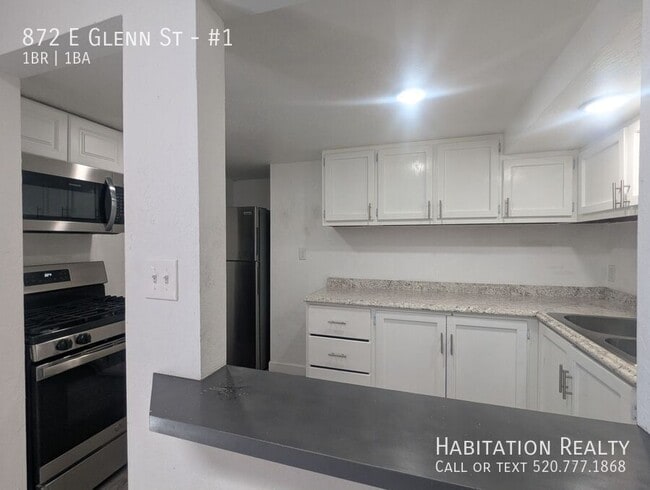 property at 872 E Glenn St