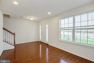 2564 Cherry Tree Rd in Severn, MD - Building Photo - Building Photo