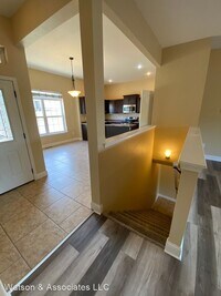 106 Sycamore Dr photo'