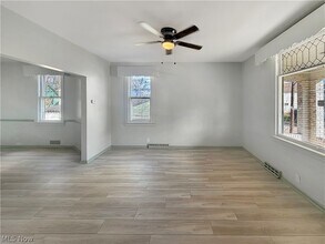 1213 Plum St in Steubenville, OH - Building Photo - Building Photo