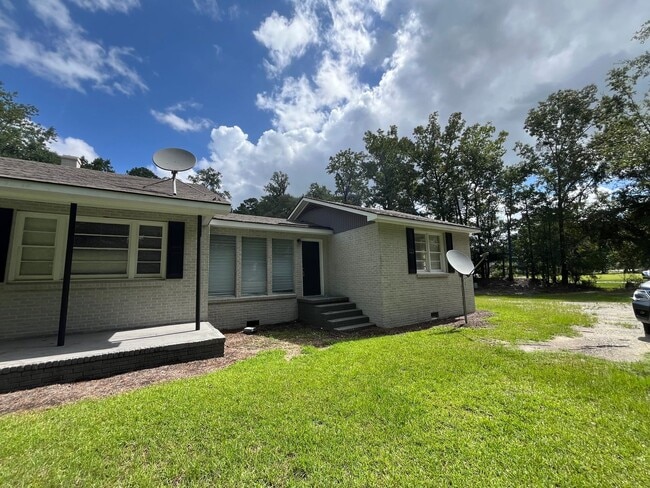 760 Highway 30 in Port Wentworth, GA - Building Photo - Building Photo