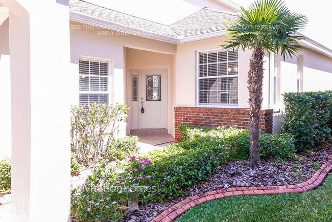 7136 Lake Eaglebrooke Way in Lakeland, FL - Building Photo - Building Photo
