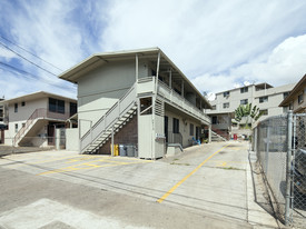 94-318 Pupuole St in Waipahu, HI - Building Photo