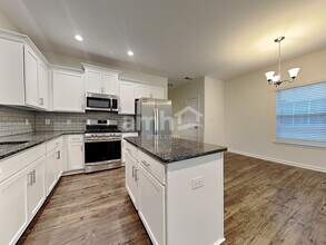 5409 Calvert Ln in Knoxville, TN - Foto de edificio - Building Photo