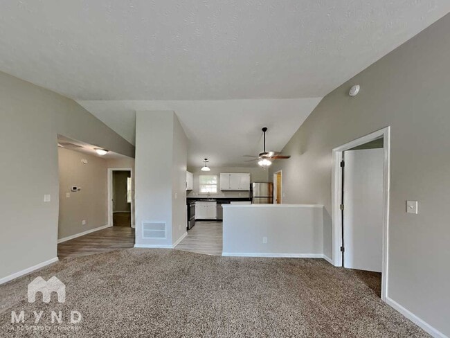 447 Ashby Dr in Greenfield, IN - Building Photo - Building Photo