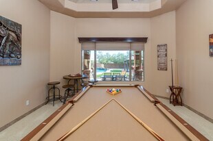 37023 N 12th St in Phoenix, AZ - Building Photo